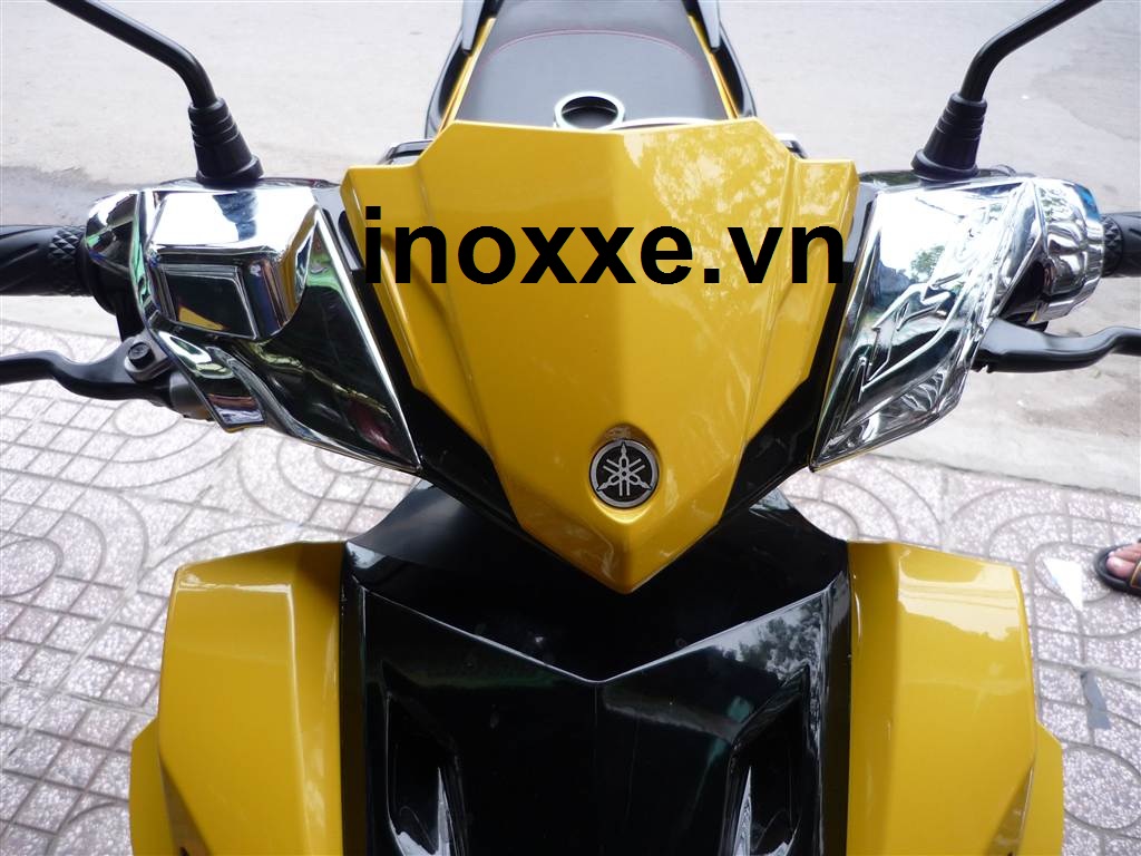 Phụ tùng trang trí xe Nouvo Sx-Ốp 2 bên mặt nạ